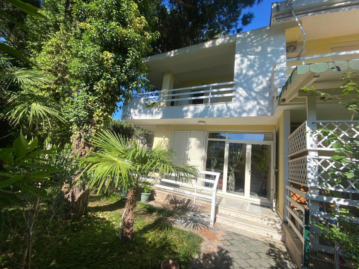 A Cozy Duplex In The Lalzi Bay Villa Durres Ngoại thất bức ảnh