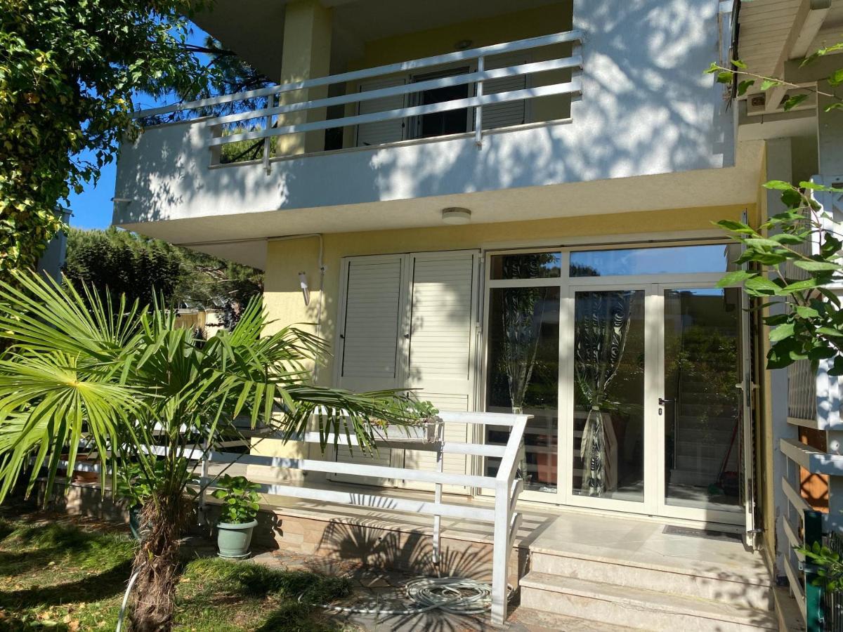 A Cozy Duplex In The Lalzi Bay Villa Durres Ngoại thất bức ảnh