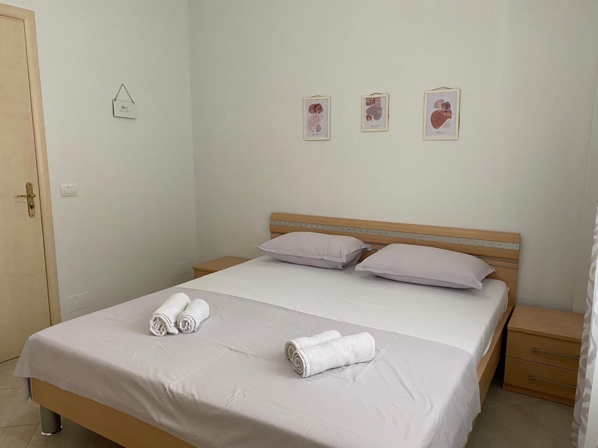 A Cozy Duplex In The Lalzi Bay Villa Durres Ngoại thất bức ảnh